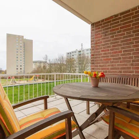 Trafalgar 151 Apartment