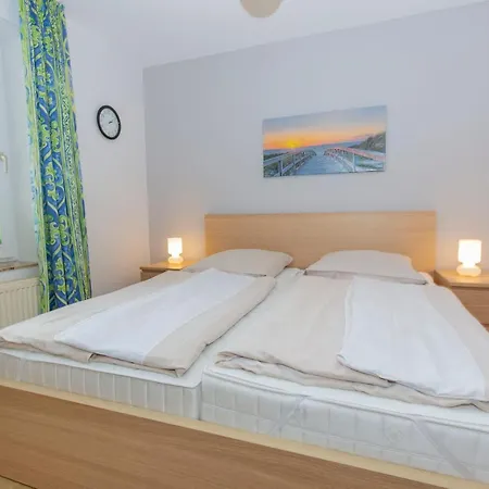 Trafalgar 151 * Cuxhaven